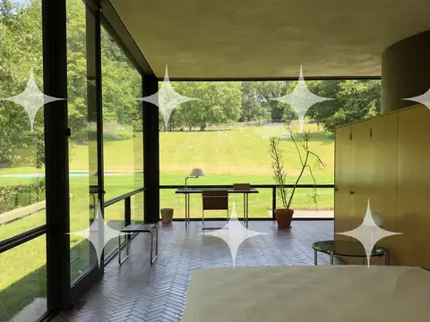 Glass Pavilion Interior, Parkland